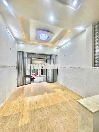 nhà đẹp hẻm đẹp 4-13m trệt 3 lầu st 12triệu