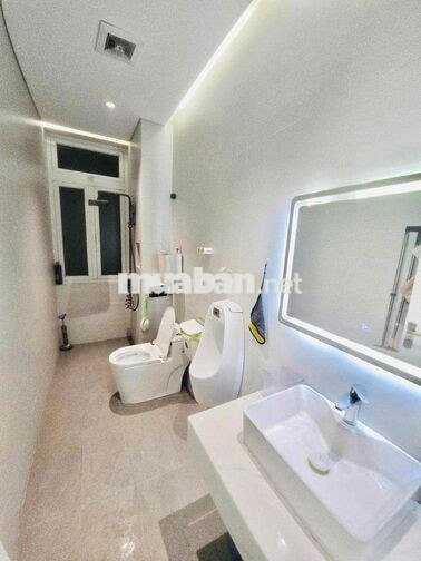 Cho thu.ê nhà 4 tầng kiệt oto #HẢI #HỒ - ( ngang 4,5m )