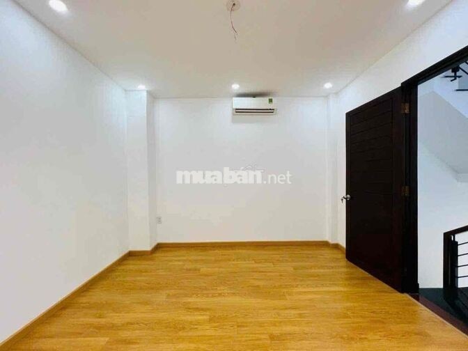 Nhà Khu Đồng Bộ Phạm Văn Chiêu 3Lầu 4PN 3WC 15tr