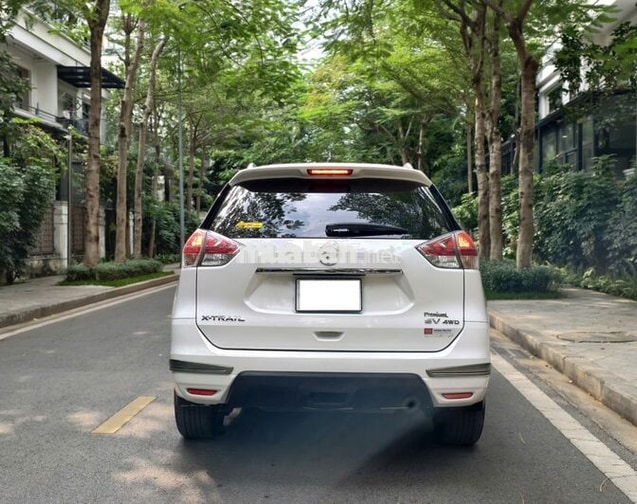 Nissan Xtrail 2.5 SV 2018, mới nhất VN.