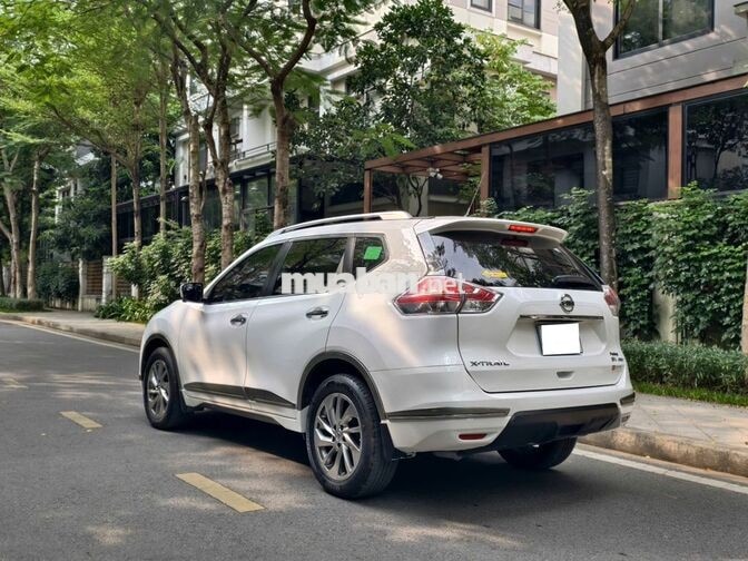 Nissan Xtrail 2.5 SV 2018, mới nhất VN.