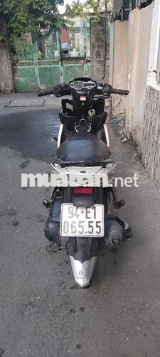 Yamaha Nouvo SX màu Trắng đen