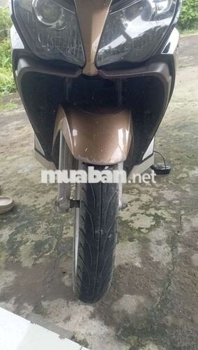 Honda Air Blade màu nâu đen