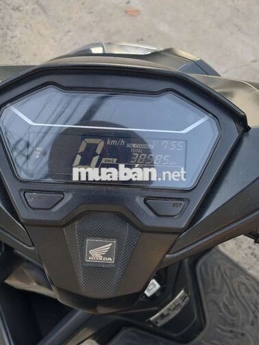 Honda Vario 150 màu đen nhám