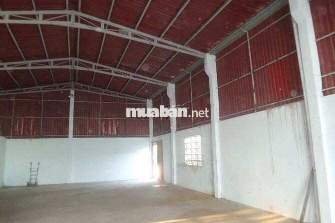 CHO THUÊ NHÀ KHO 400 M2, MẶT TIỀN ĐƯỜNG TĨNH 835A