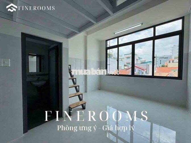 DULEX CỬA SỔ TRỜI LỚN SÁT CHỢ HOÀNG HOA THÁM NHÀ GA T3