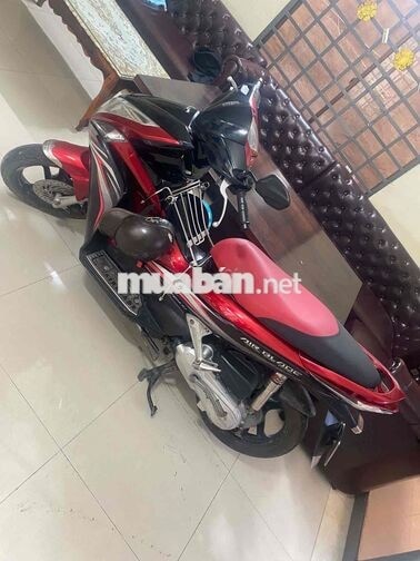 HONDA AIR BLADE 2012 ĐỎ ĐEN