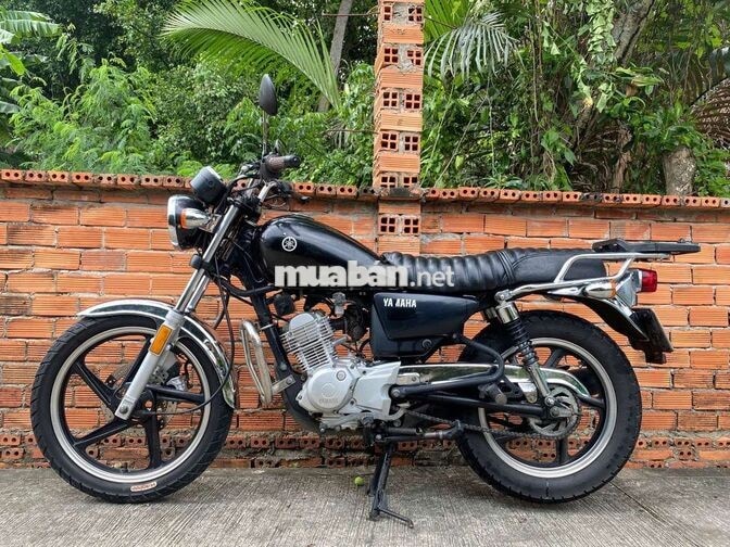 Yamaha YB 125 SP màu Đen chính hãng