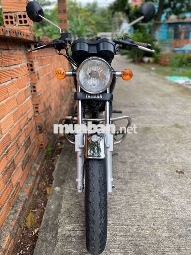 Yamaha YB 125 SP màu Đen chính hãng