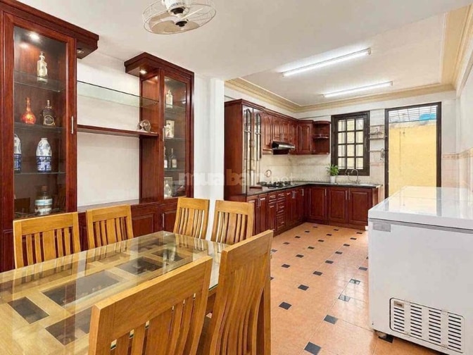 Cho thuê biệt thự góc 2mt khu tên lửa 10*20m 2 lầu 5pn