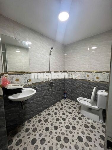 Cho thuê Liền kề Đô Nghĩa 80m2 - 5 tầng xây full, hoàn thiện 17tr/th