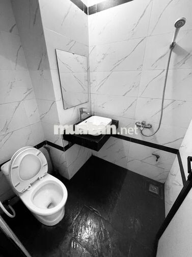 CCMN CHỈ 3X - FULL ĐỒ OTO ĐỖ CỬA NGAY GẦN MẶT ĐƯỜNG PHÙNG HƯNG - XALA
