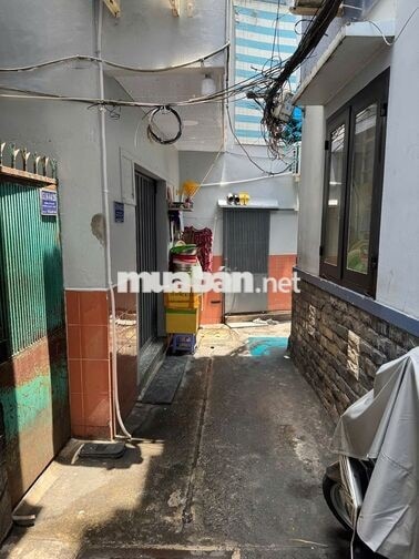 NHÀ QUẬN 1 – Hẻm xe máy TRẦN HƯNG ĐẠO | 2 PN – GIÁ 3,8 TỶ