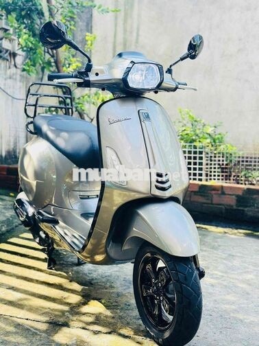 Piaggio Vespa Primavera 2015 màu ghi