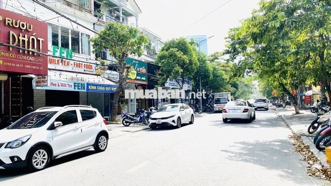 NHÀ 04 TẦNG NGAY KHU HÀNH CHÍNH ĐƯỜNG TỐ HỮU VÀ GẦN CHỢ CỐNG MỚI