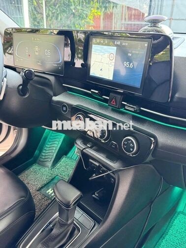 Hyundai Accent 2024 ĐB 23.000km trắng