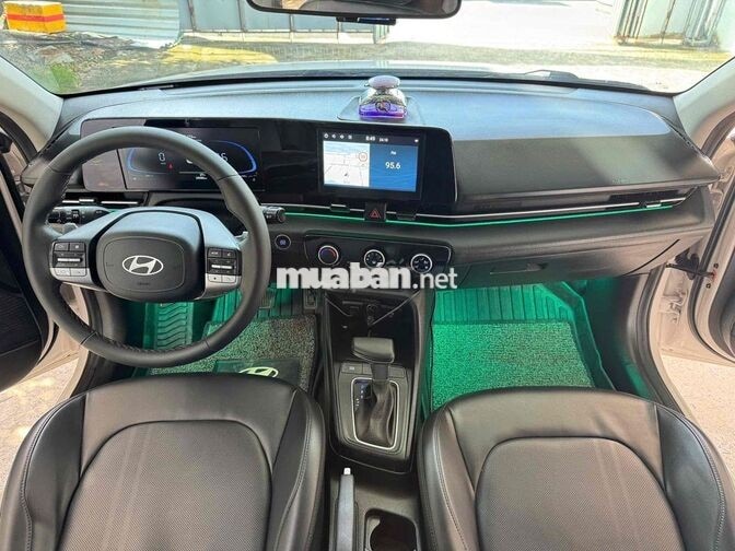 Hyundai Accent 2024 ĐB 23.000km trắng