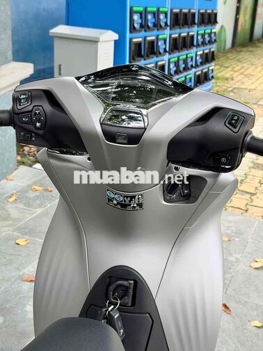 SH160 ABS 2025 9000KM XÁM TITAN KIỂNG NHẸ BSTP