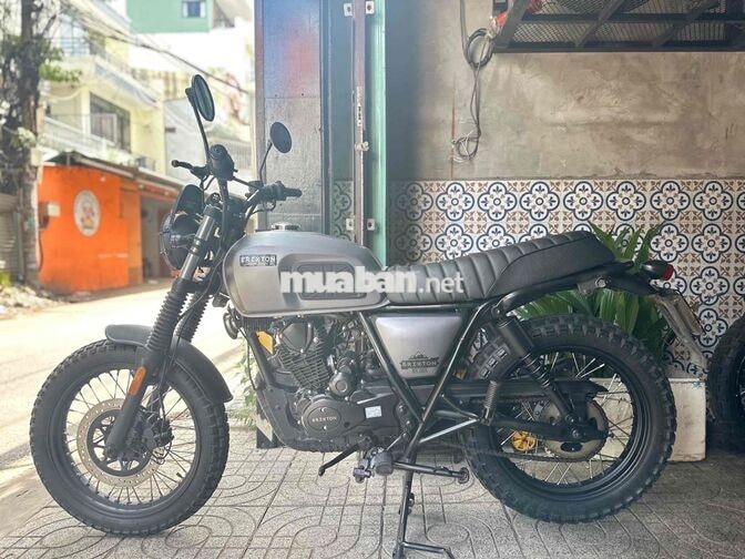 Xe mô tô Brixton Classic 125/150cc