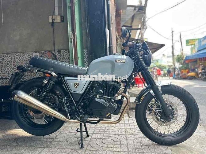 Xe mô tô Brixton Classic 125/150cc