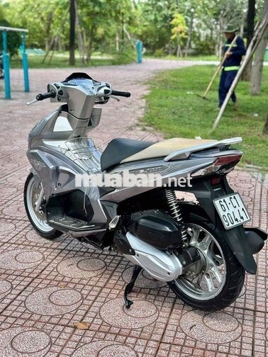Honda Air Blade 2019 30000 km màu Bạc