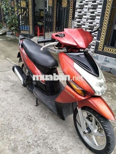 Honda Click Thái Lan màu Cam