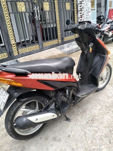 Honda Click Thái Lan màu Cam