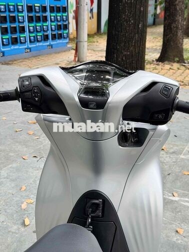 SH150 CBS 2022 BẠC PORSCHE MÁY ZIN CHÍNH CHỦ BSTP