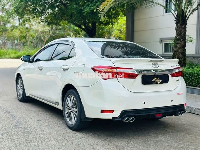 Toyota Corolla Altis 2016 1.8G Trắng