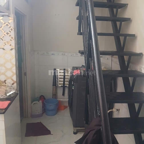 Chính chủ bán nhà hẻm 98 Đoàn Văn Bơ, P.9 Quận 4. Gần cầu Callmet