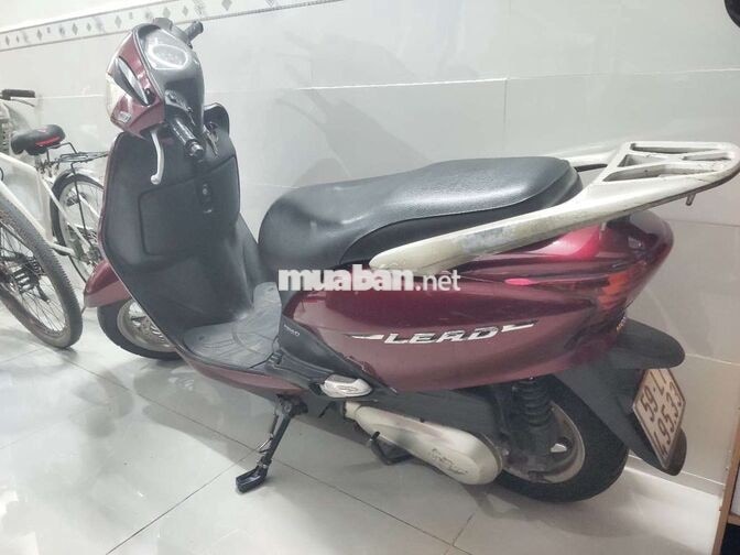 Honda Lead FI 2012 màu đỏ