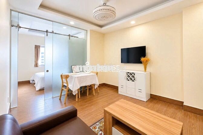 CHO THUÊ CĂN HỘ 1PN RỘNG 50M2 NGAY NGUYỄN VĂN HƯỞNG, THẢO ĐIỀN