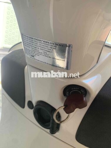 Piaggio Vespa GTS 125 2014 trắng