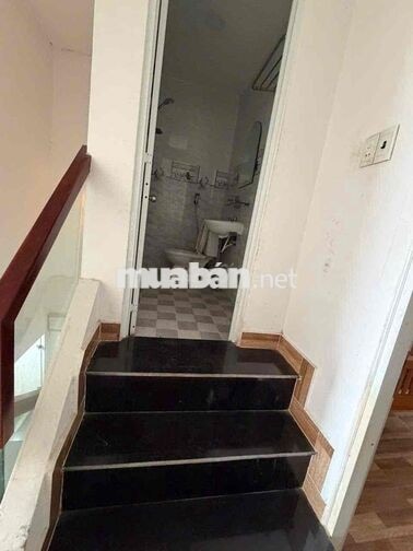cho thuê nhà 1264/ lê đức thọ ( 4x13) 1 lầu , 2wc fulj nt ở liền