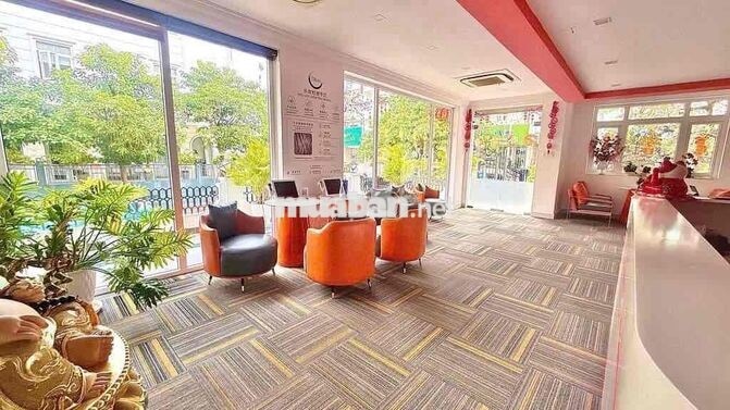 cho thuê mặt bằng góc 2 mặt tiền khu Himlam 100m2
