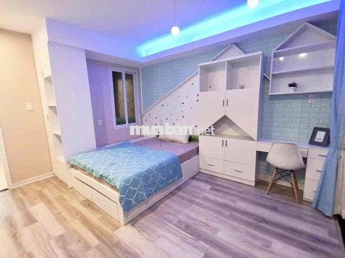 🏠Cho thuê nhà nguyên căn Đường Bùi Minh Trực P5 Q8 cũ  👉Nhà cách mặt t