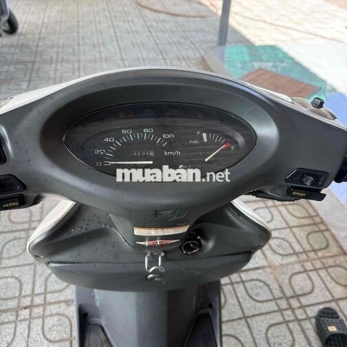 Honda Spacy 125 màu trắng