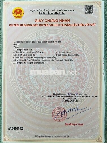 bán nhà 2 tầng mới 100%  mặt tiền đường Việt Bắc cách biển chỉ tầm 40