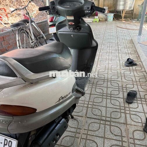 Honda Spacy 125 màu trắng