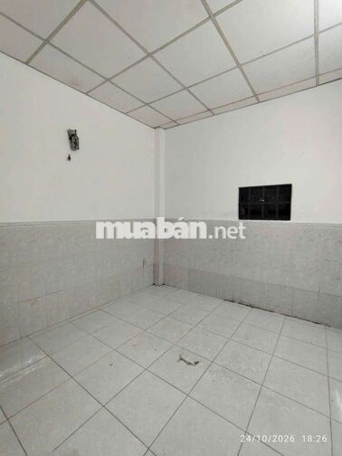 cho thuê nhà lầu mặt tiền hẻm 6 triệu
