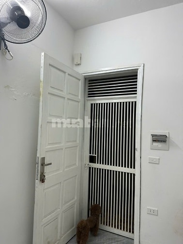 Cho thuê căn hộ tầng 2, khu TT Thanh Mai, quận Hoàng Mai