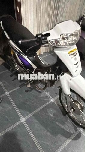 Honda Wave màu Trắng tím
