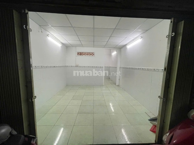 NHÀ mới sơn sửa có máy lạnh hẻm 58/19/6 Thạch Lam giá 7tr/ tháng 