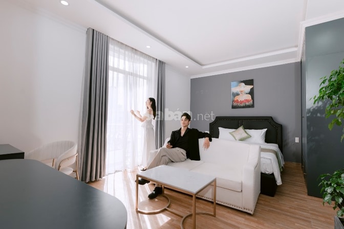 Nhà 5 tầng + hầm, gần biển,  hồ bơi 2 mặt tiền siêu đẹp khách sạn pccc