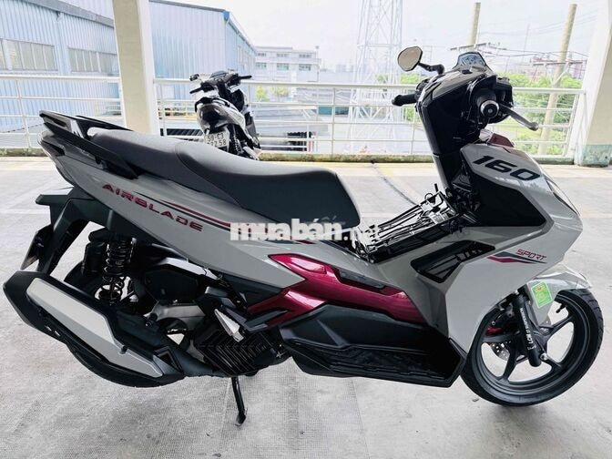 Honda AirBlade 160 2025 Xám đỏ đen