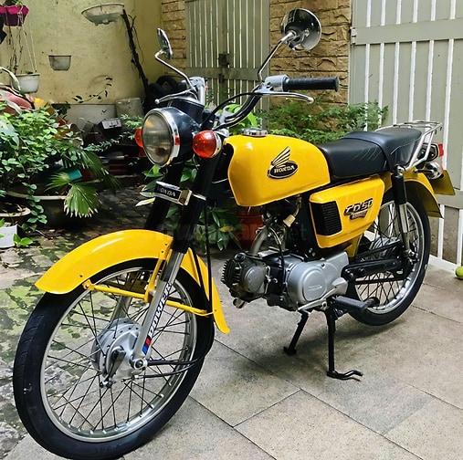 Chia sẻ lại con Honda CDs-50 pt zin90%