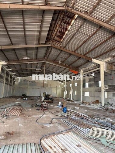 xưởng 525m giá thuê 35tr Mt content 40f Q12