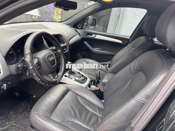 Audi Q5 2010 3.2 Đen 5 chỗ