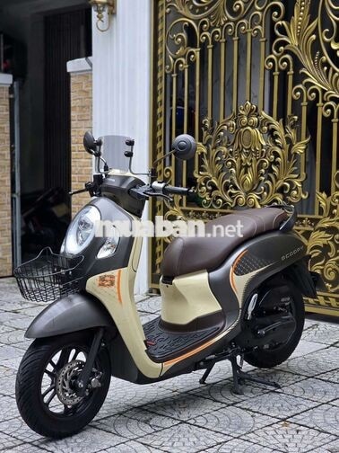 Honda Scoopy 2024 màu xám