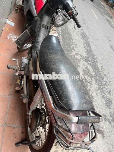 Honda Dream Thái Lan màu Đen tím
